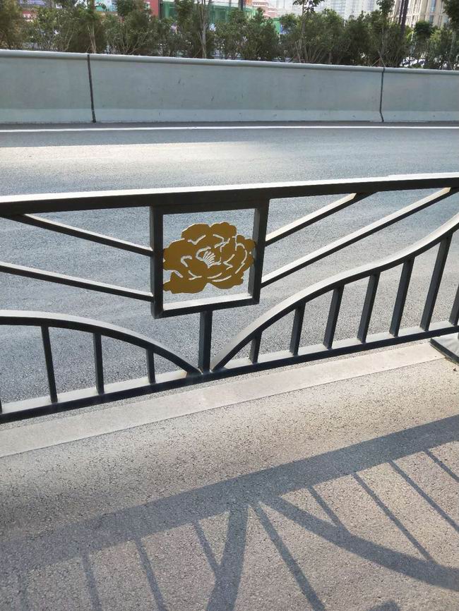 道路護欄